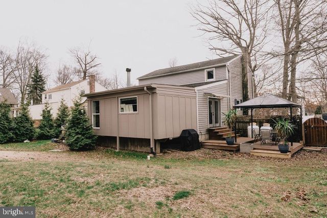 389 JUNIPER ST, Warminster, PA 18974