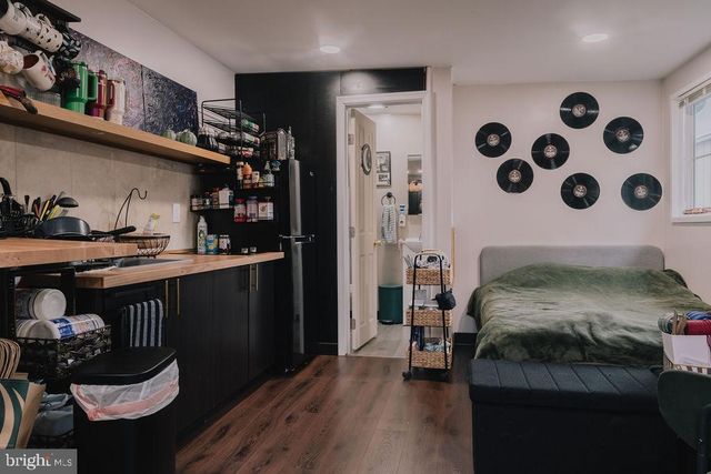 389 JUNIPER ST, Warminster, PA 18974