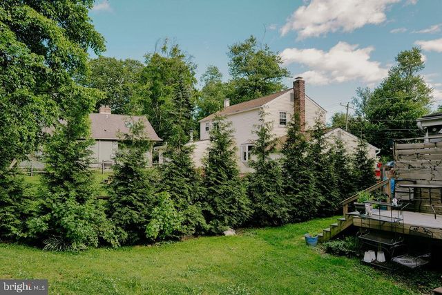 389 JUNIPER ST, Warminster, PA 18974