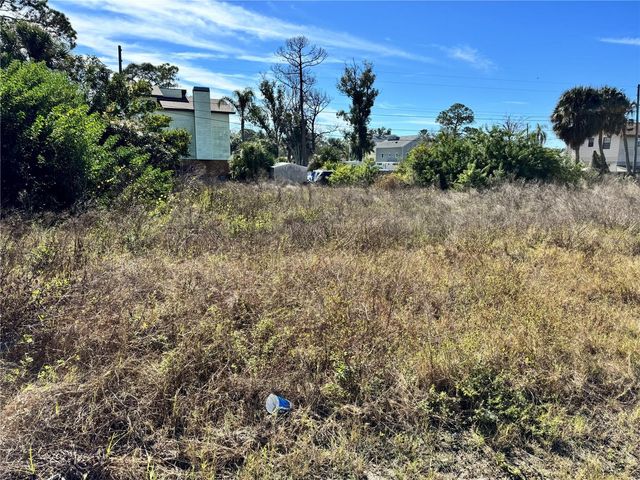 523 DORIC COURT, Tarpon Springs, FL 34689