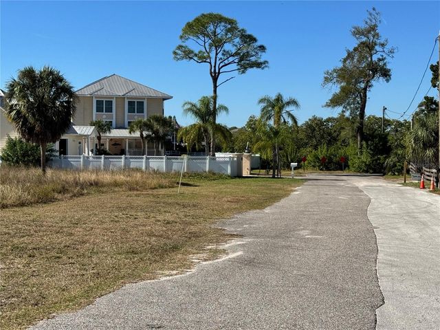 523 DORIC COURT, Tarpon Springs, FL 34689