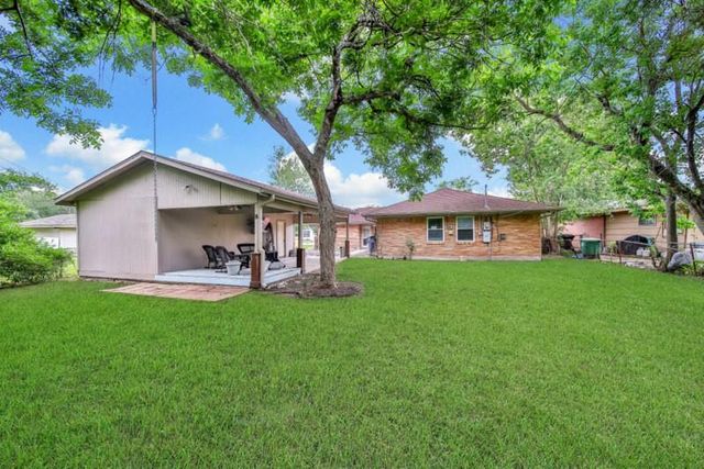10406 Woodwind Drive, Houston, TX 77025