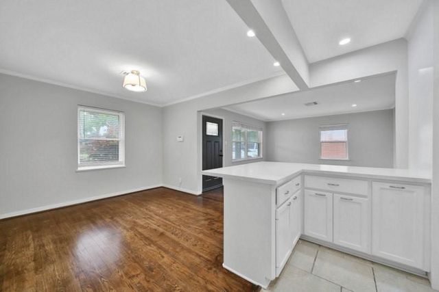 10406 Woodwind Drive, Houston, TX 77025