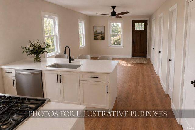 575 N Arthur Street, South Bend, IN 46617