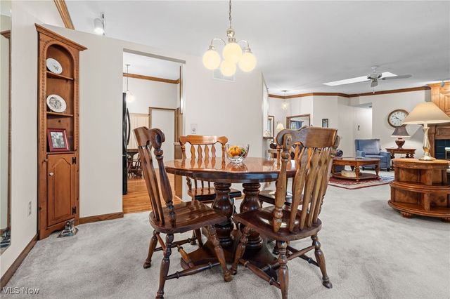 1482 Democracy Drive NW, North Canton, OH 44720