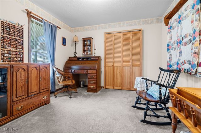 1482 Democracy Drive NW, North Canton, OH 44720