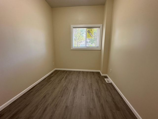 4301 James Avenue N, Minneapolis, MN 55412