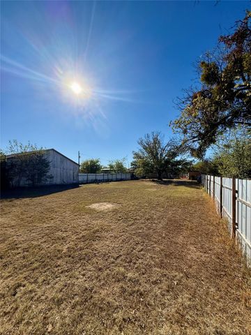 704 Post Street, Coleman, TX 76834