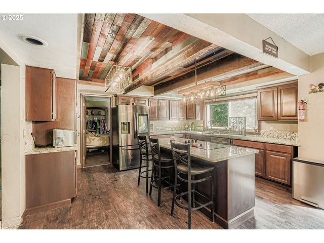 16811 Ne 40TH Ave, Vancouver, WA 98686