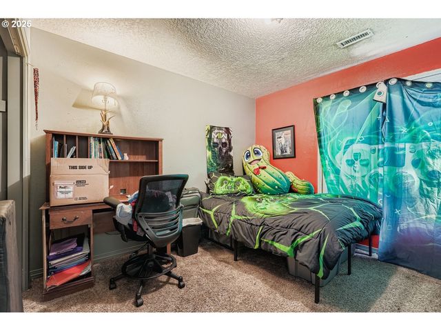 16811 Ne 40TH Ave, Vancouver, WA 98686