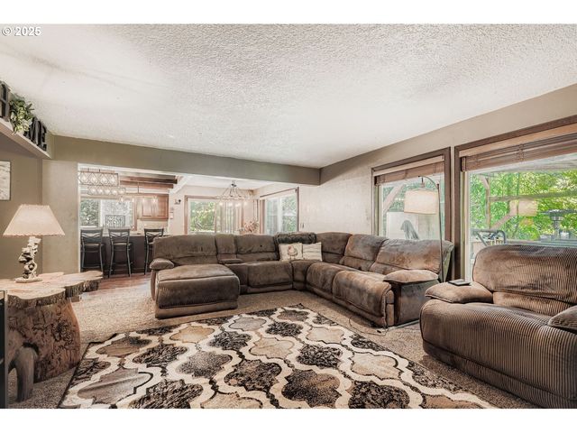 16811 Ne 40TH Ave, Vancouver, WA 98686