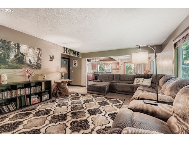 16811 Ne 40TH Ave, Vancouver, WA 98686