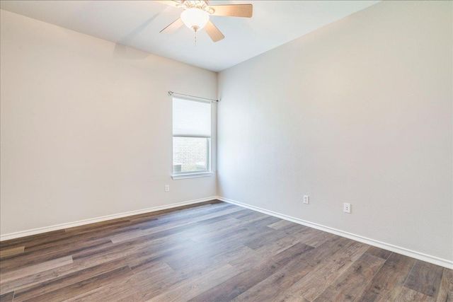 239 Dark Horse LN, Buda, TX 78610