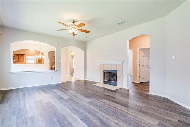 239 Dark Horse LN, Buda, TX 78610