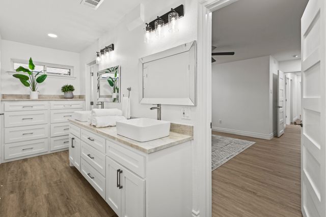 4105 Candlenut Lane, Dallas, TX 75244