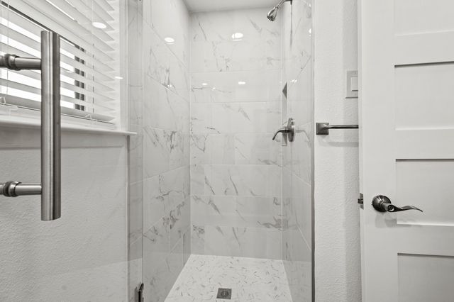 4105 Candlenut Lane, Dallas, TX 75244