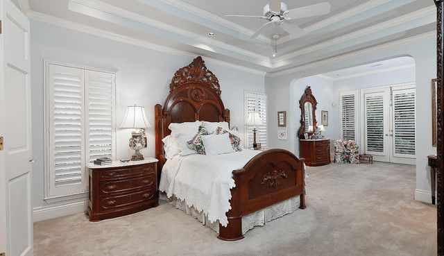 26 S Windsail Place, The Woodlands, TX 77381