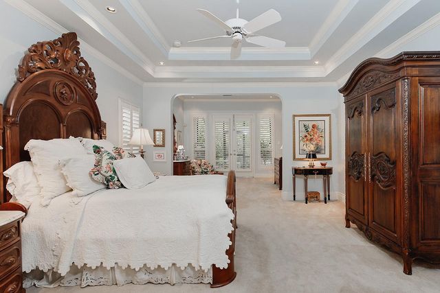 26 S Windsail Place, The Woodlands, TX 77381