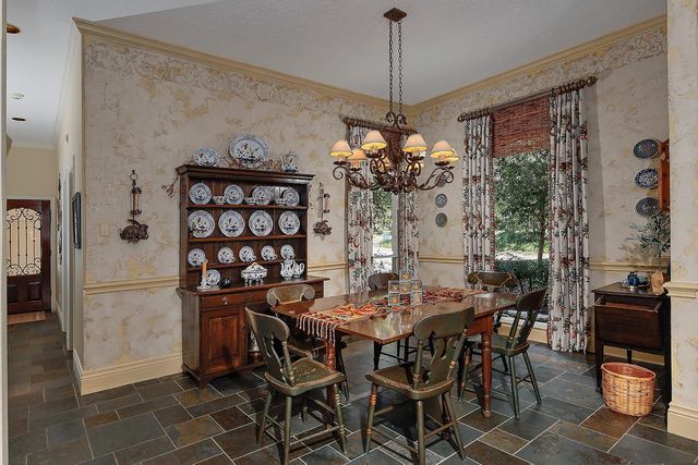 26 S Windsail Place, The Woodlands, TX 77381