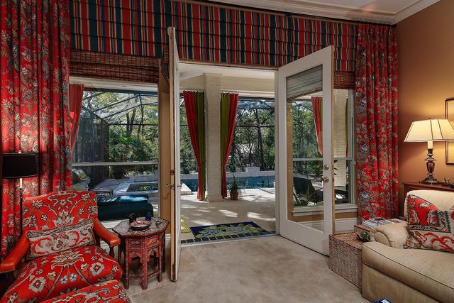 26 S Windsail Place, The Woodlands, TX 77381