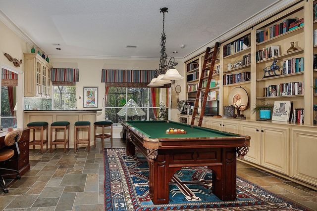 26 S Windsail Place, The Woodlands, TX 77381