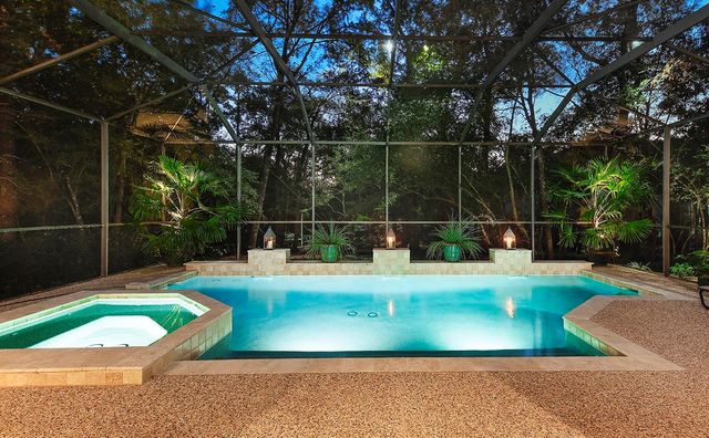 26 S Windsail Place, The Woodlands, TX 77381