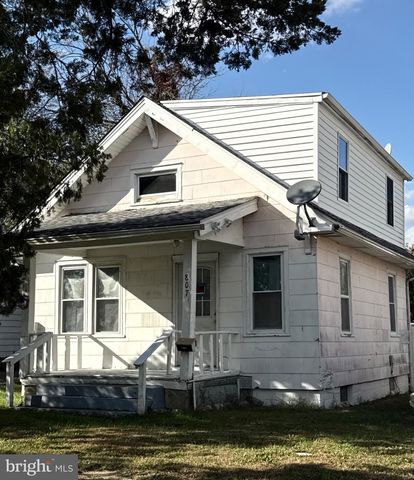 807 W NORTH ST, Dover, DE 19904