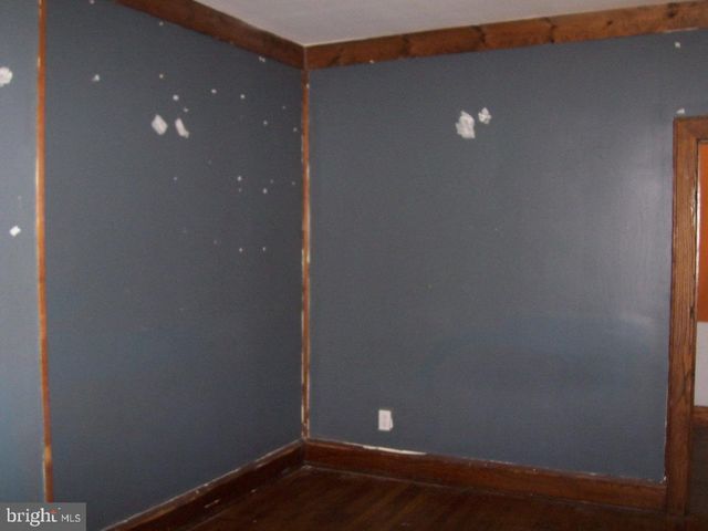 321 W HOLLY AVE, Pitman, NJ 08071