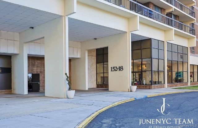 15218 Union Turnpike 206G, Flushing, NY 11367