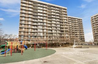 15218 Union Turnpike 206G, Flushing, NY 11367