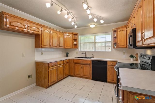 1900 Sutton Place Trail, Harker Heights, TX 76548