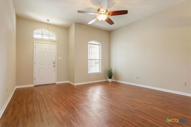 1900 Sutton Place Trail, Harker Heights, TX 76548