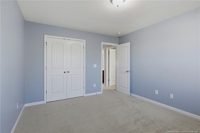14 Hallow Oak Street, Spring Lake, NC 28390