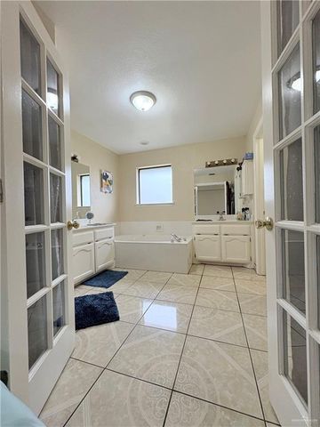 2218 Lawndale Road, Mission, TX 78572