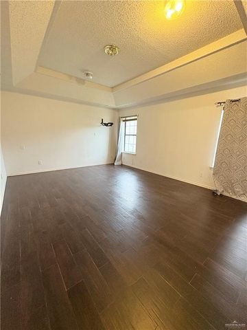 2218 Lawndale Road, Mission, TX 78572