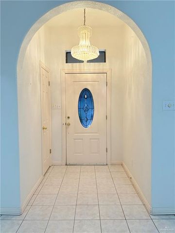 2218 Lawndale Road, Mission, TX 78572