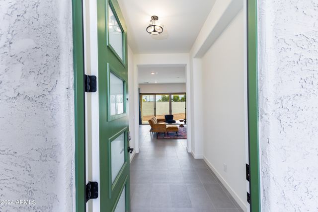 14407 N 75th Drive, Peoria, AZ 85381