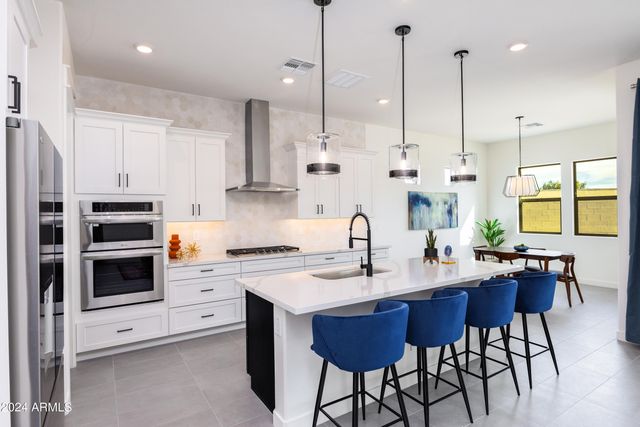 14407 N 75th Drive, Peoria, AZ 85381