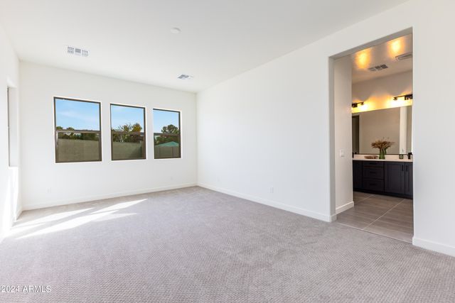 14407 N 75th Drive, Peoria, AZ 85381