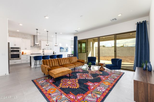 14407 N 75th Drive, Peoria, AZ 85381