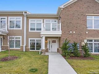 606 Boardwalk Lane, Dexter, MI 48130