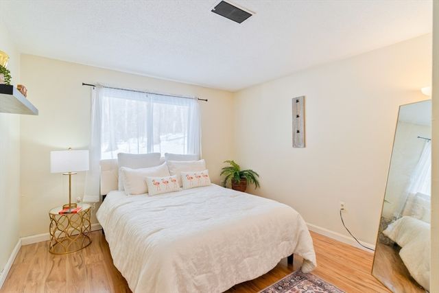 602 Franklin Crossing Rd 602, Franklin, MA 02038