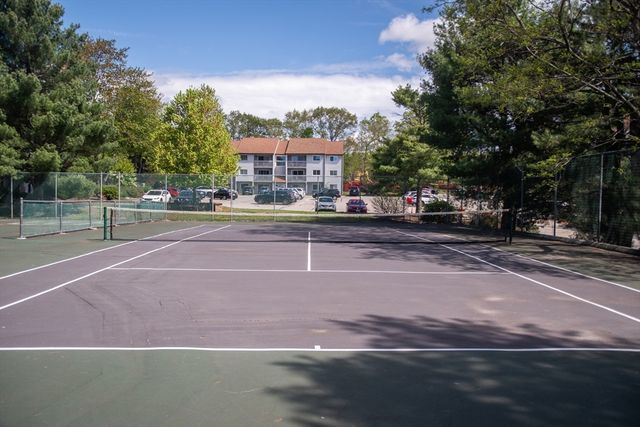 602 Franklin Crossing Rd 602, Franklin, MA 02038