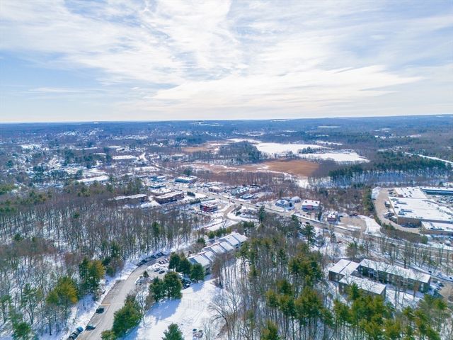 602 Franklin Crossing Rd 602, Franklin, MA 02038