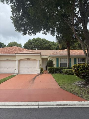 6207 Petunia Road, Delray Beach, FL 33484