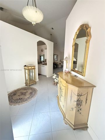 6207 Petunia Road, Delray Beach, FL 33484