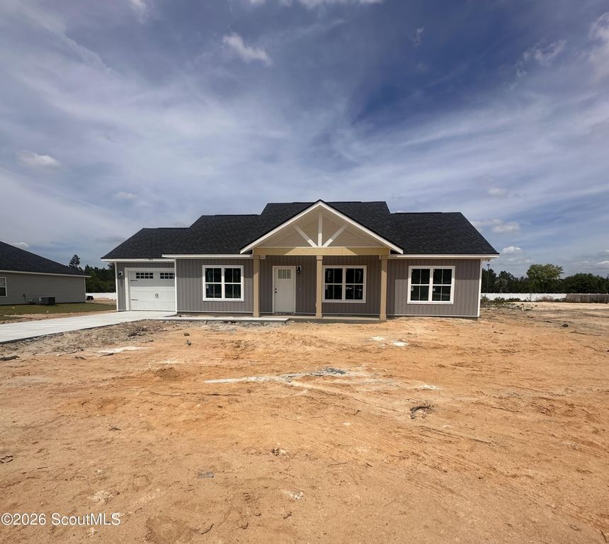 104 Mangrove Court, Jesup, GA 31546