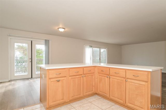 16504 Forest Pine Drive, Ballwin, MO 63011