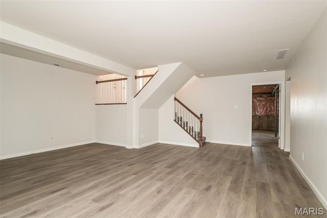 16504 Forest Pine Drive, Ballwin, MO 63011