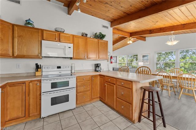 2921 Sand Bend RD, Virginia Beach, VA 23456